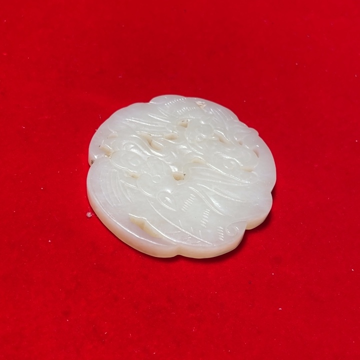 潘***和田玉（糖玉）未镶嵌挂件