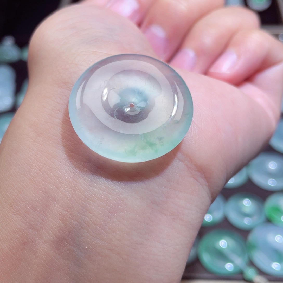 颈饰未镶嵌翡翠扣子