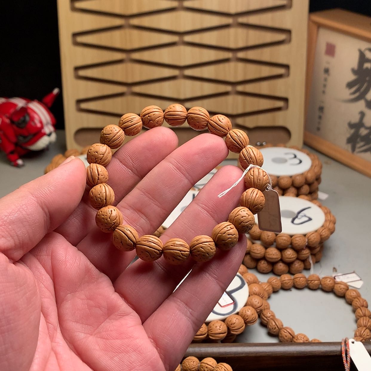 【闪购商品】桃核手串微***.1.1金蝉子桃核手串
