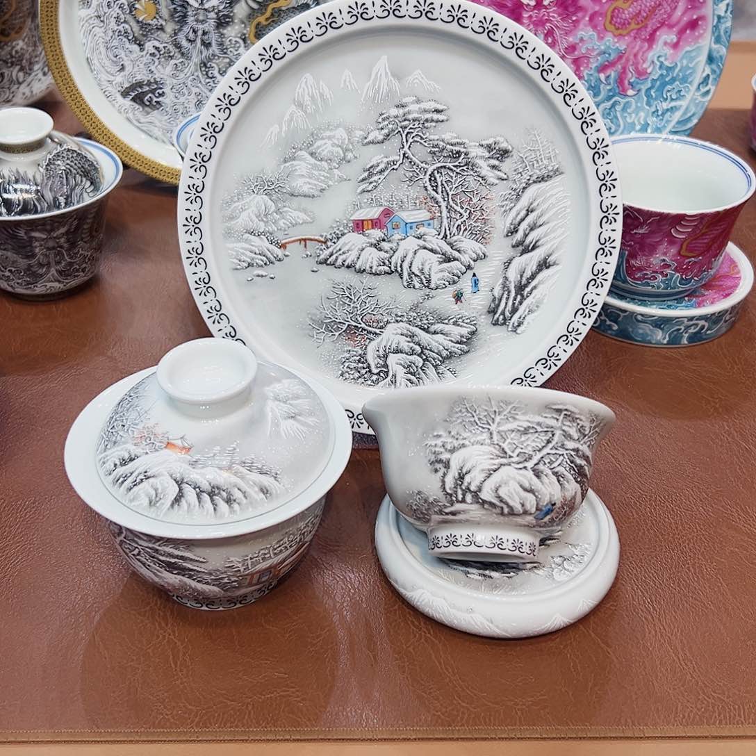 摆件景德镇陶瓷艺术展演厅