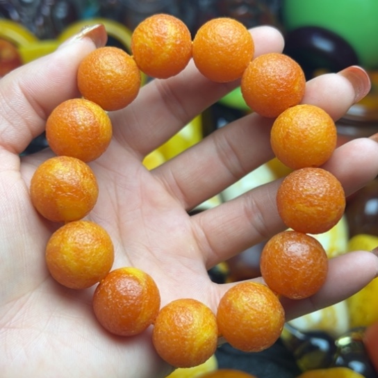 琥珀手串未镶嵌蜜蜡