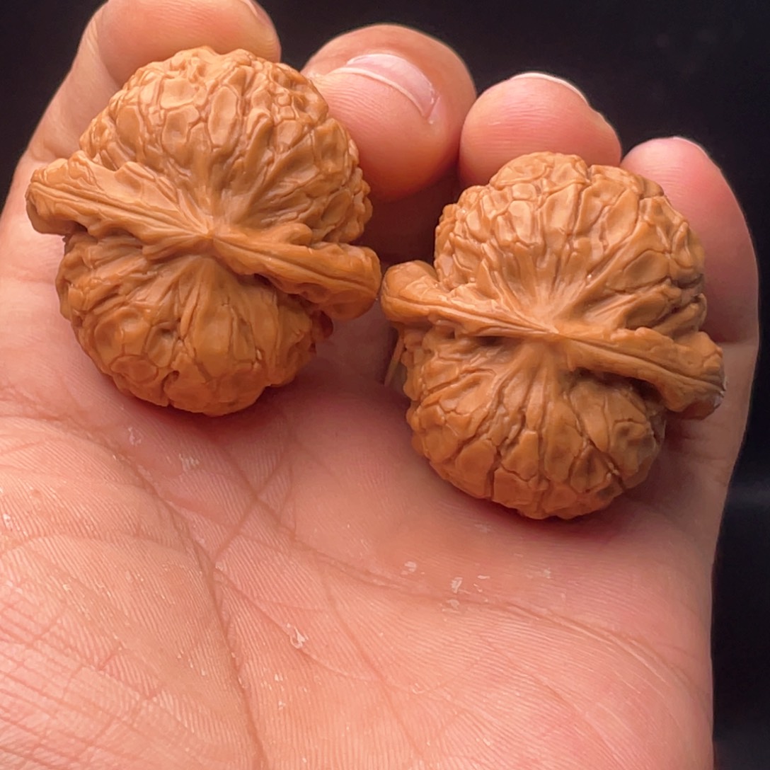 文玩核桃吊坠39甲骨纹