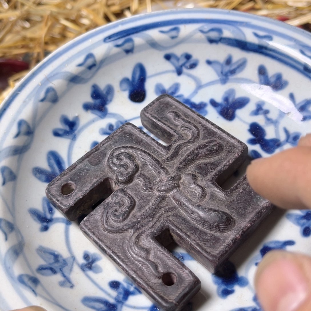 瓷器和陶器都在不断发展和