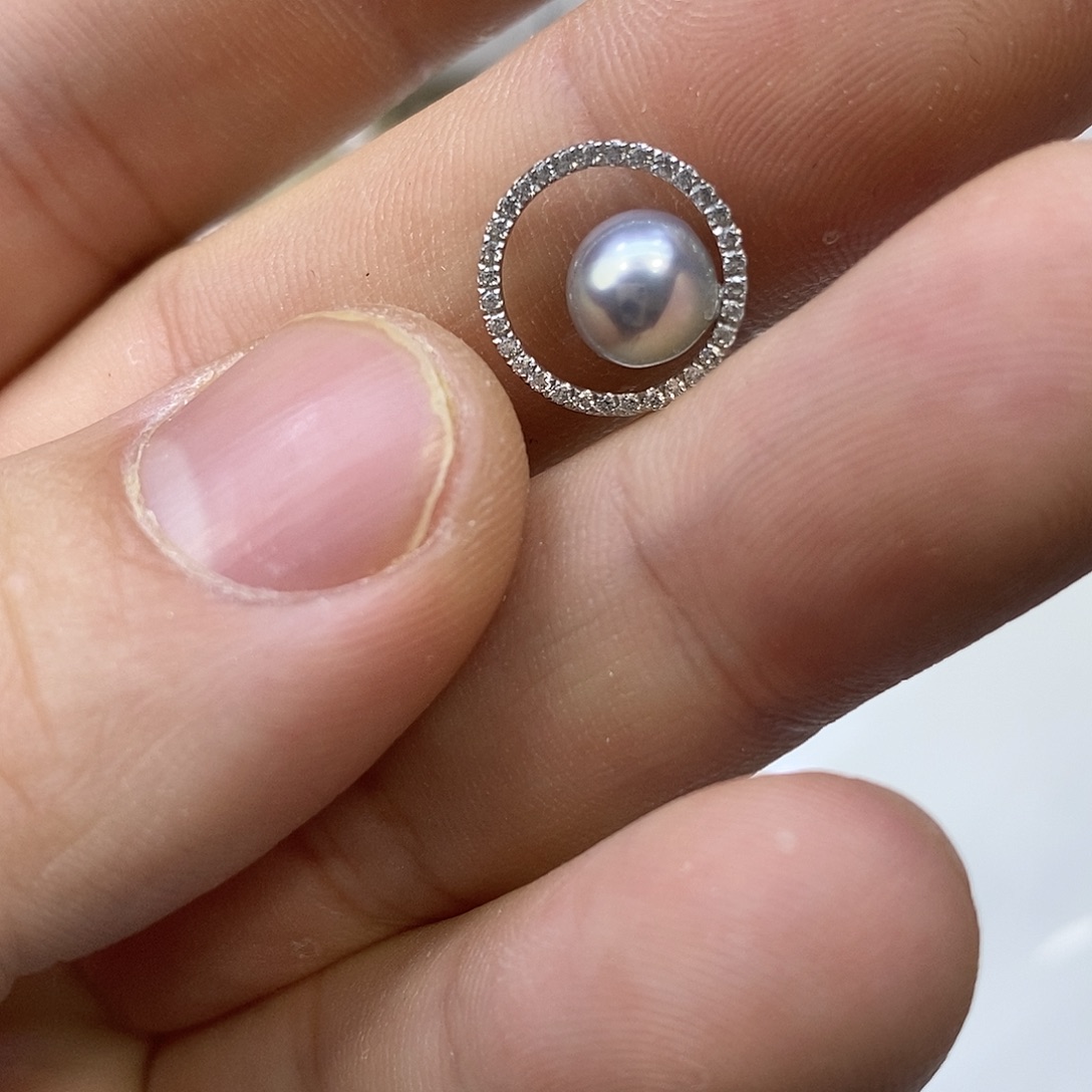 海水珍珠颈饰18K金镶嵌