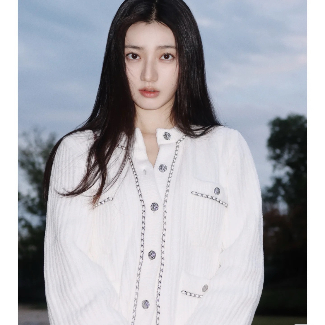 99新 Chanel/香奈儿 D500865/白色链条四个口袋开衫外套/34码