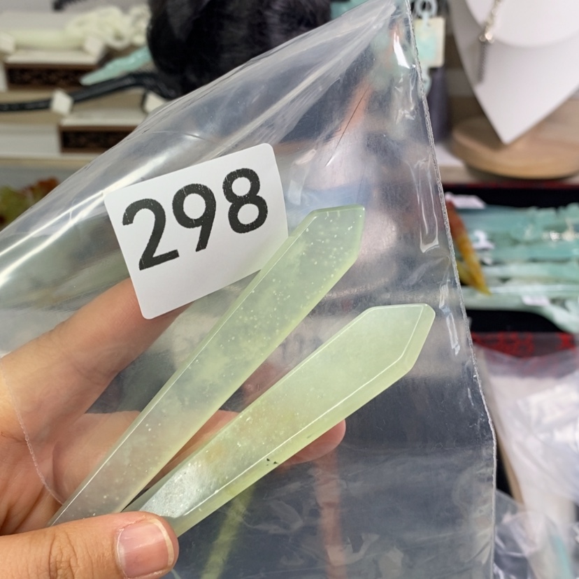【闪购商品】岫玉发饰未镶嵌浅**吟