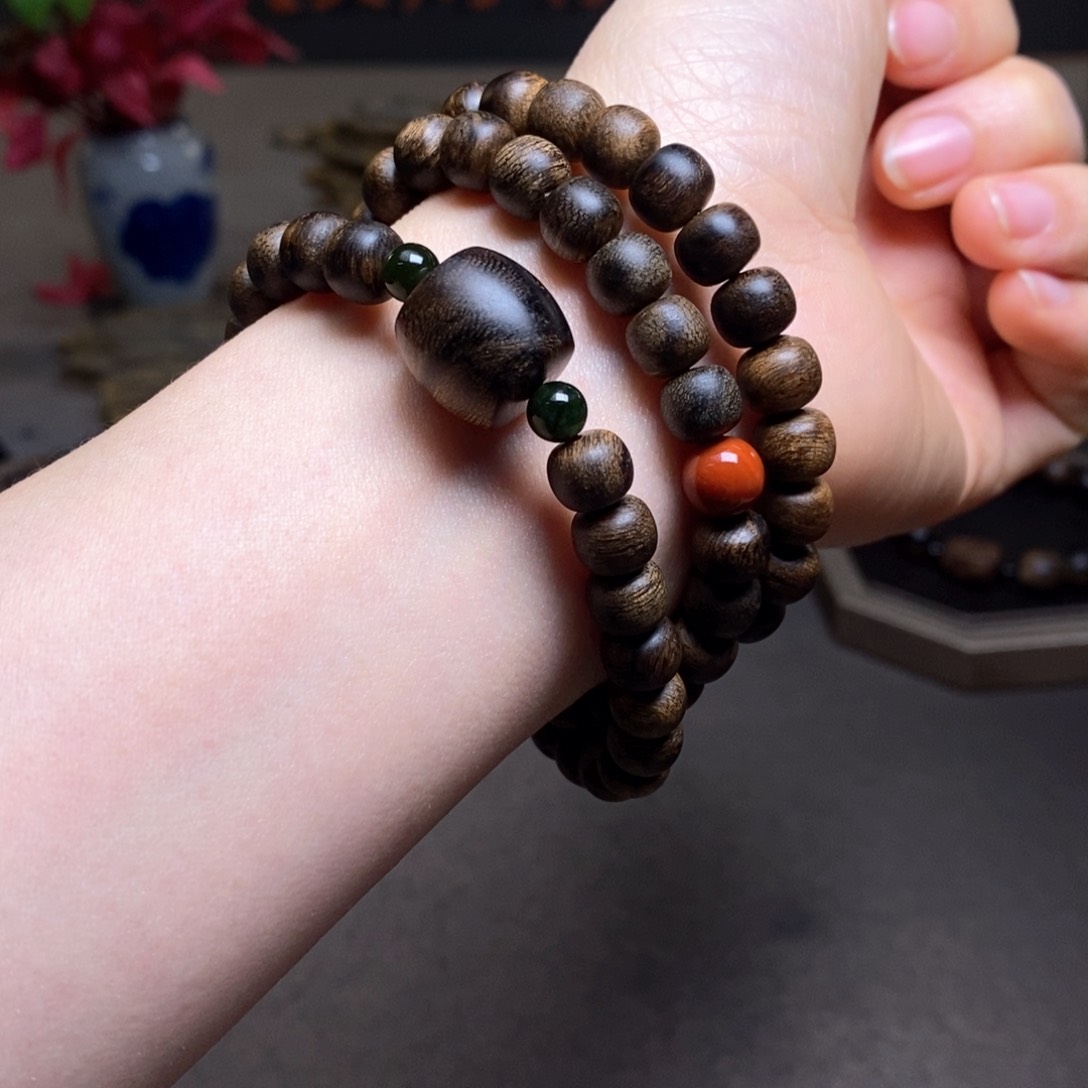 沉香手串越南芽庄紫棋瘤疤0.6×0.8设计