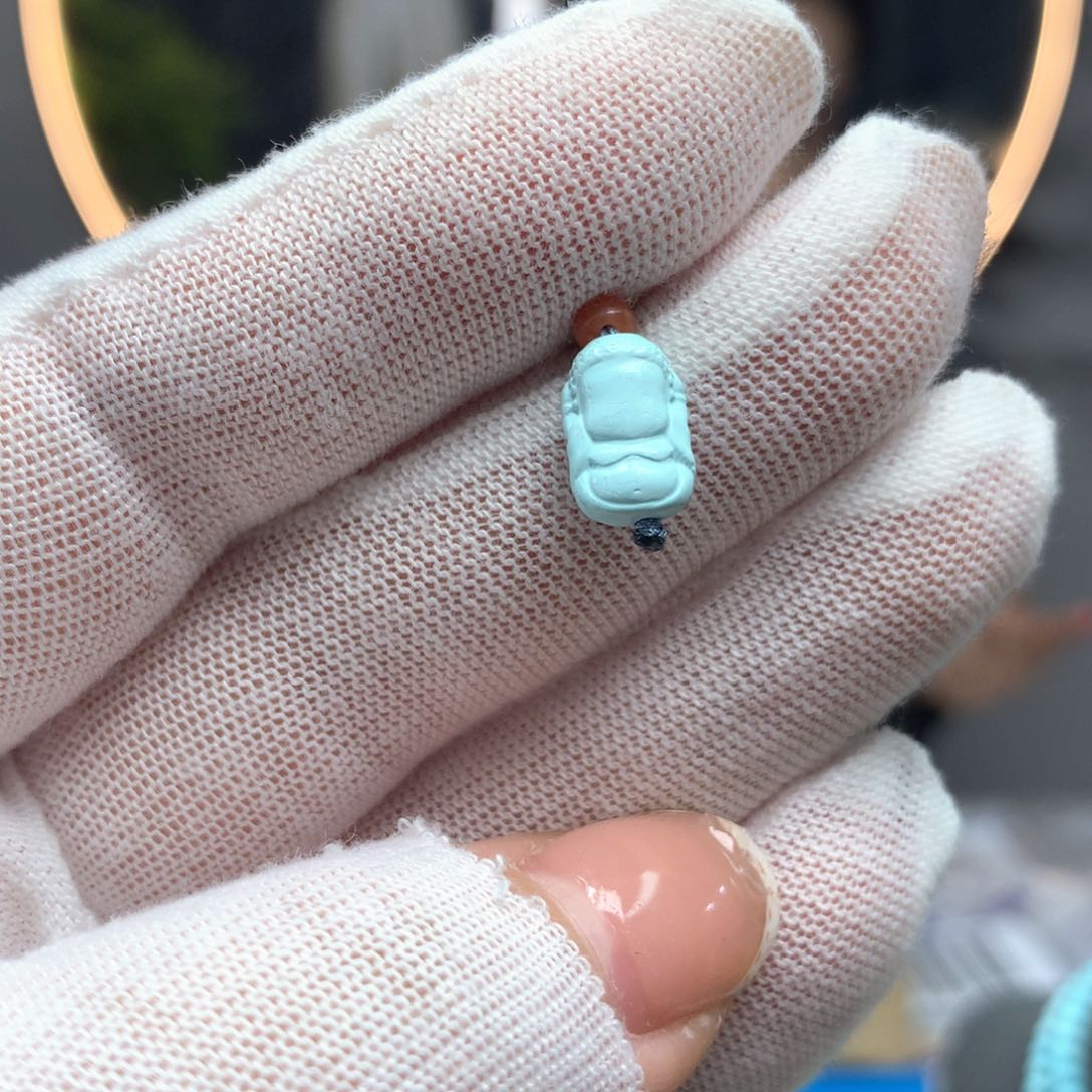 绿松石未镶嵌挂件