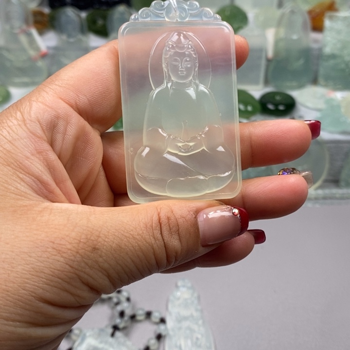 蛇纹石玉颈饰未镶嵌喜*雪