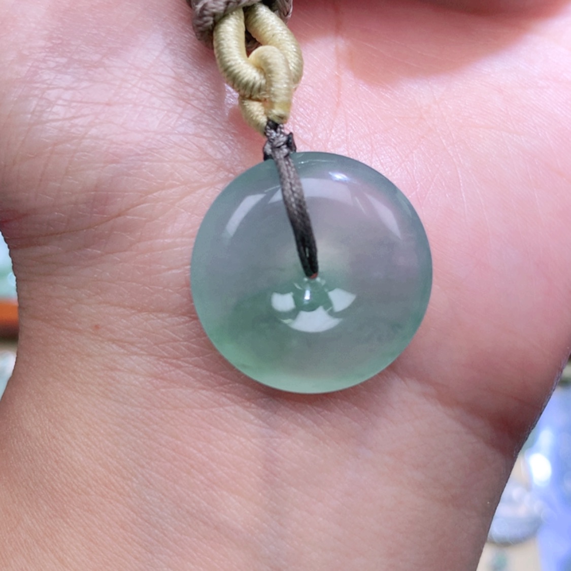 【闪购商品】翡翠颈饰未镶嵌平安扣