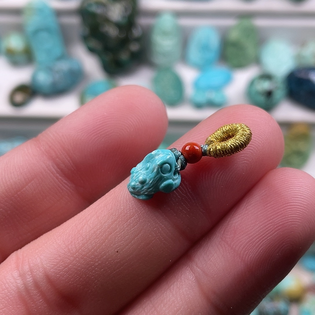 南红玛瑙未镶嵌颈饰