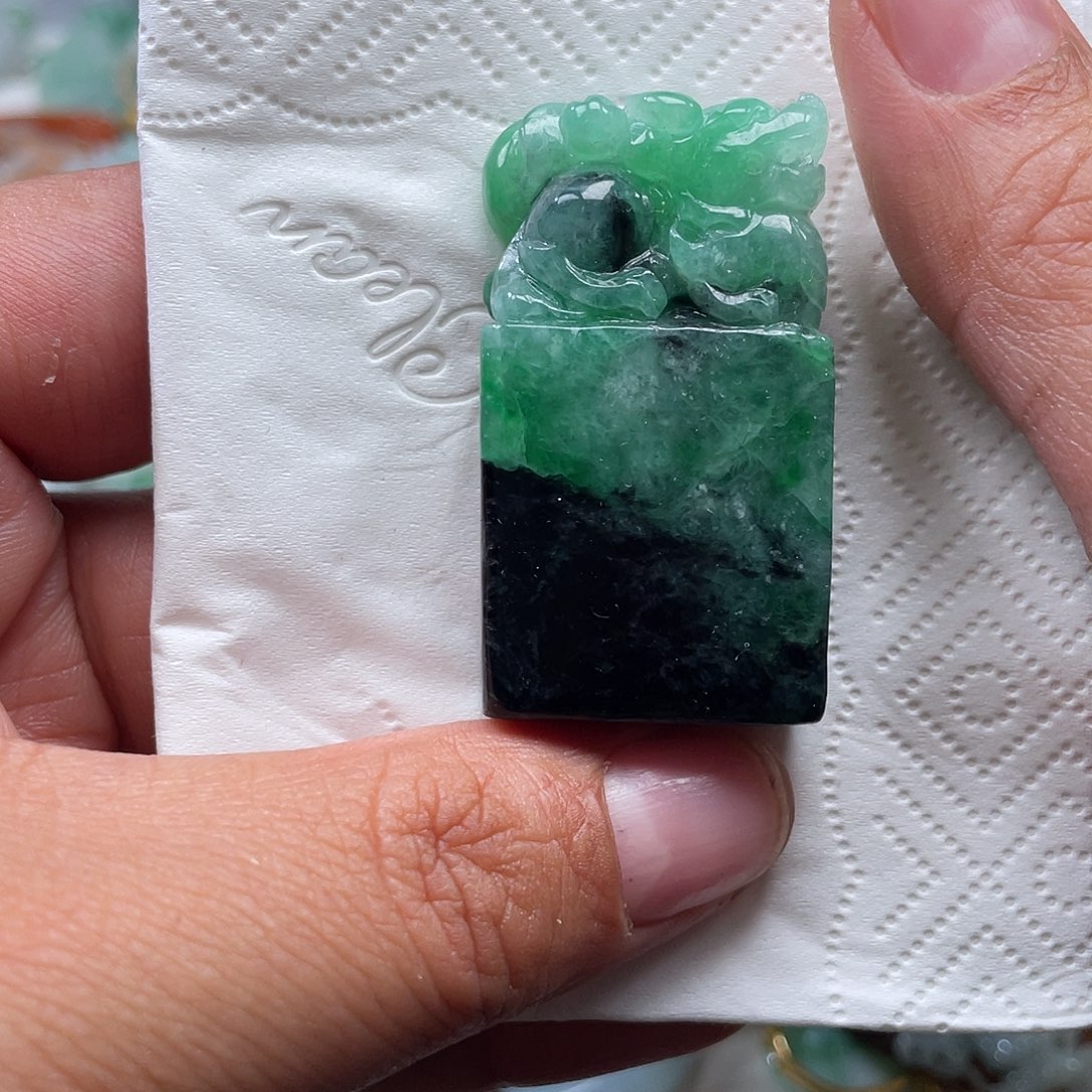 颈饰未镶嵌翡翠翡玉缘翡翠