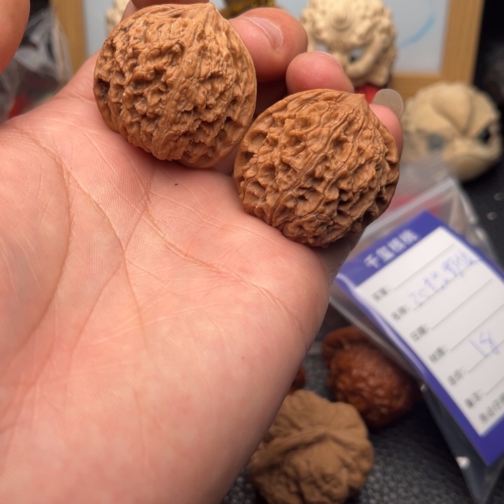 文玩核桃吊坠37皇家