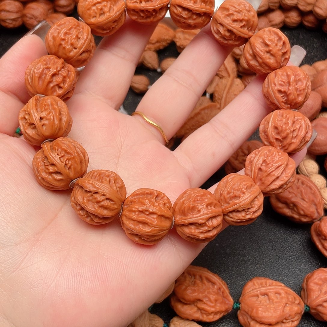 张***华吊坠文玩核桃京八