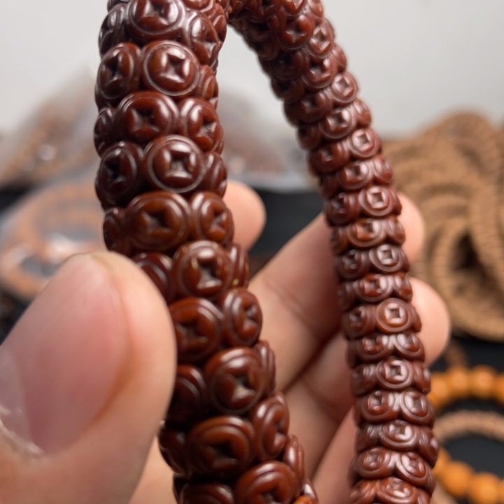 紫金鼠吊坠我们也在开会