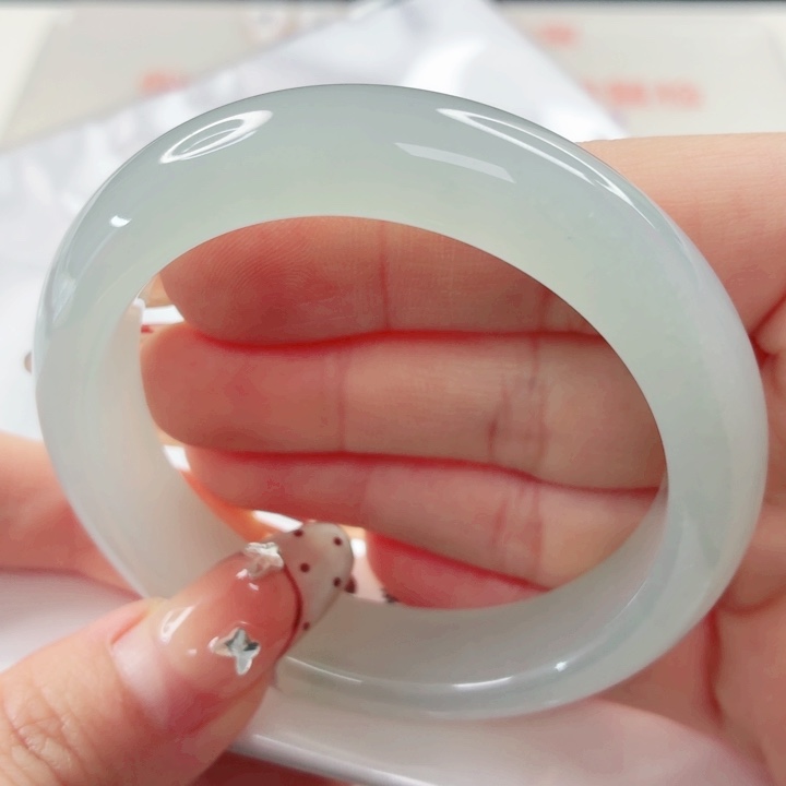 翡翠未镶嵌手镯54x584