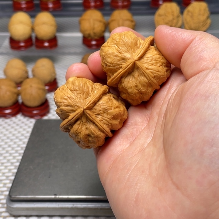 文玩核桃把件6三棱