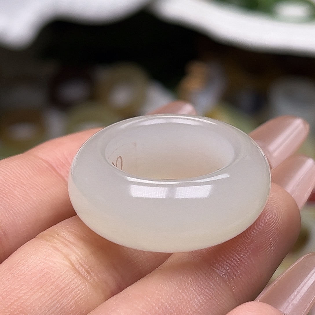 和田玉未镶嵌戒指18.0果冻地白月光