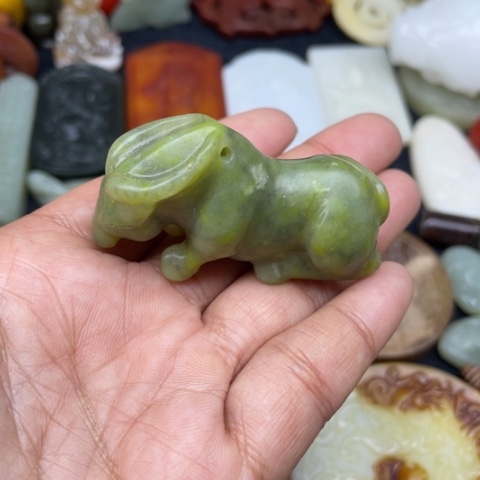 蛇纹石玉颈饰未镶嵌29