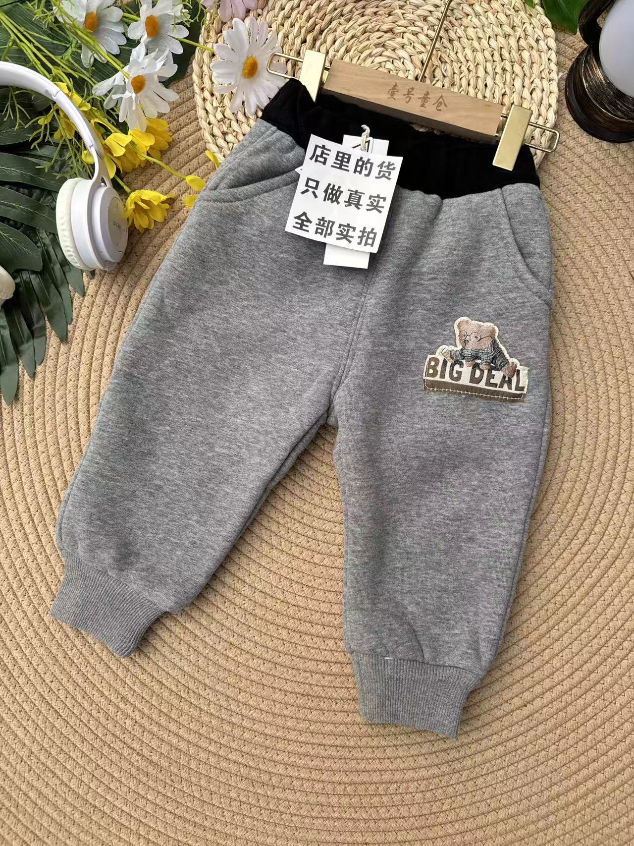 2025年款儿童童装店断码处理童装潮男女童棉服加绒卫裤外套加厚冬