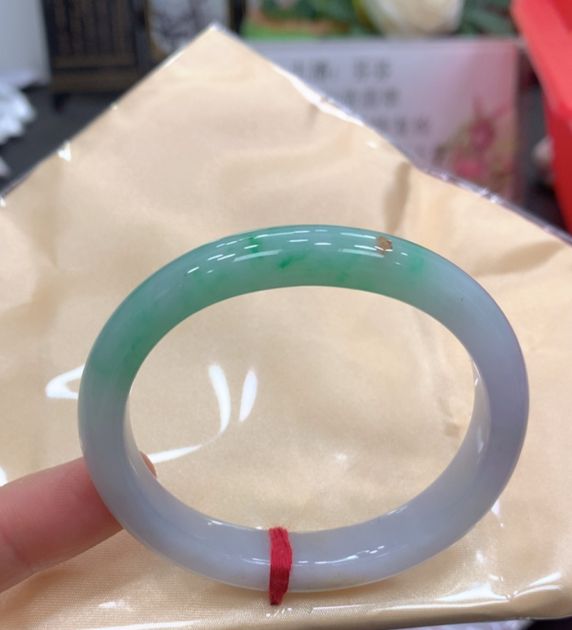 5051圈口戴半山水
