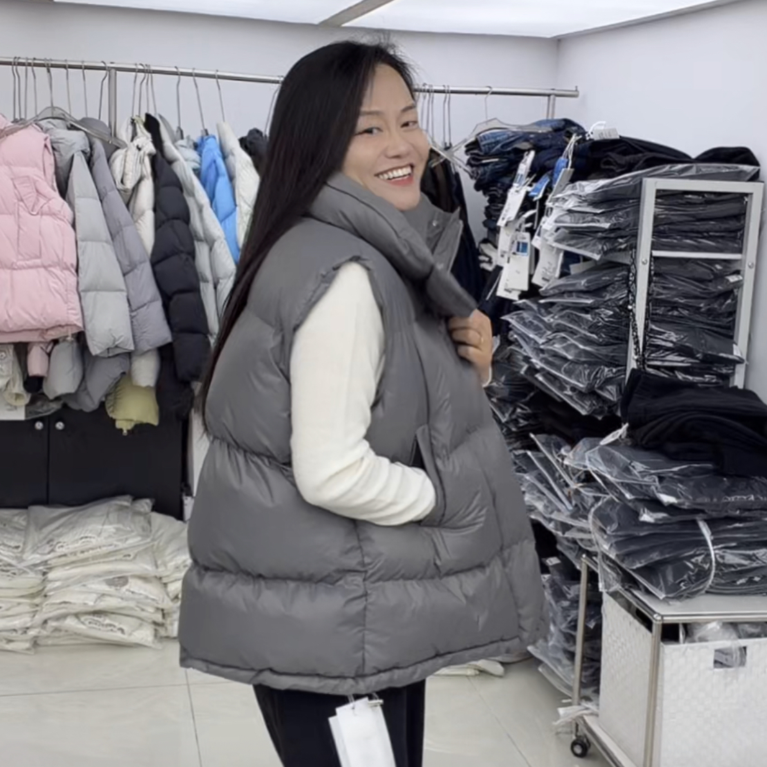 白立领宽松加厚保暖百搭冬季外穿马甲背心女