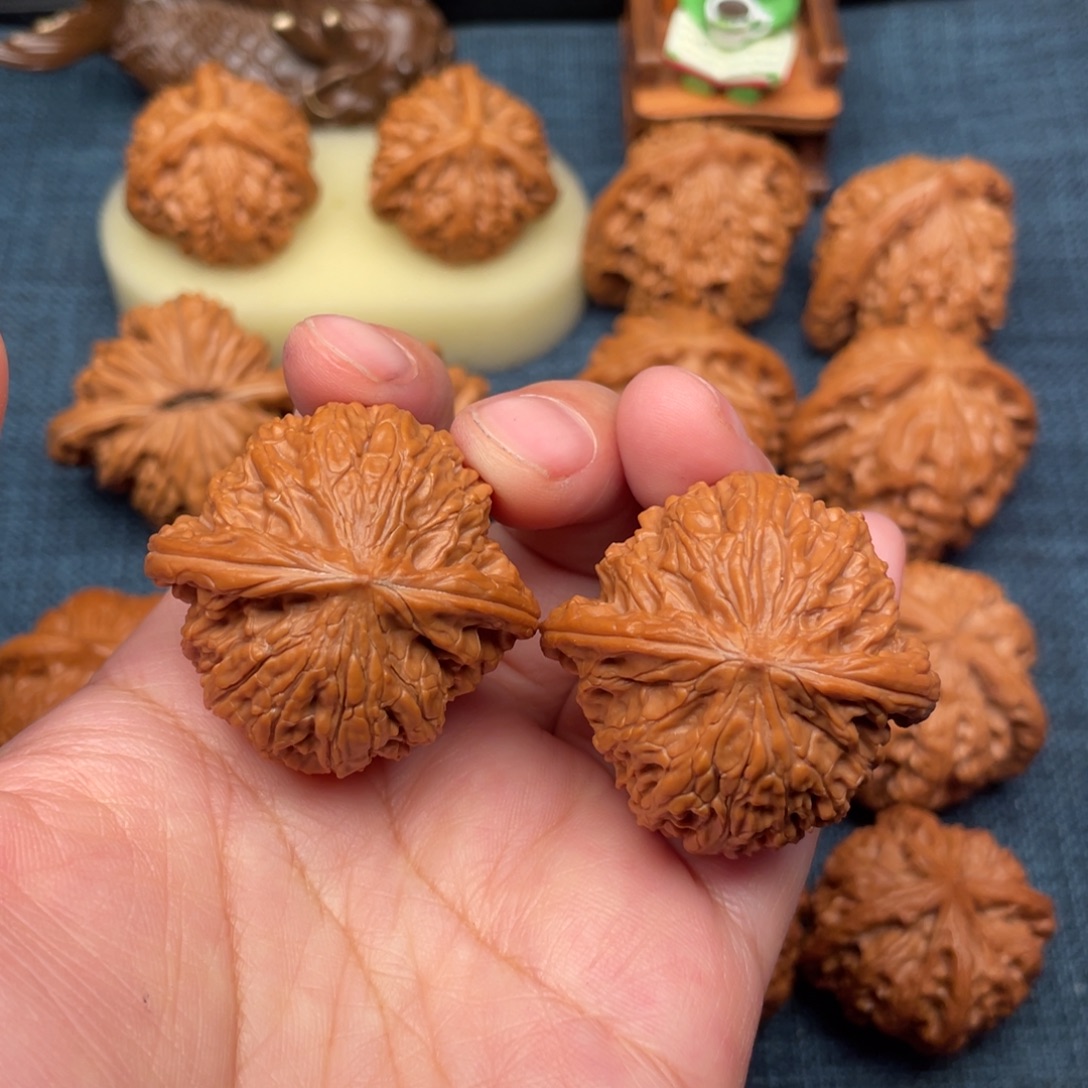 把件文玩核桃39山地球磨全品