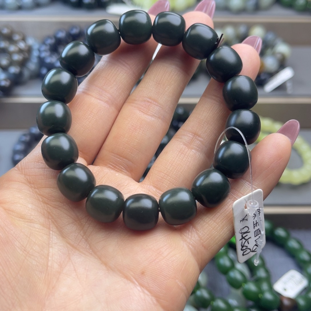 和田玉手链未镶嵌