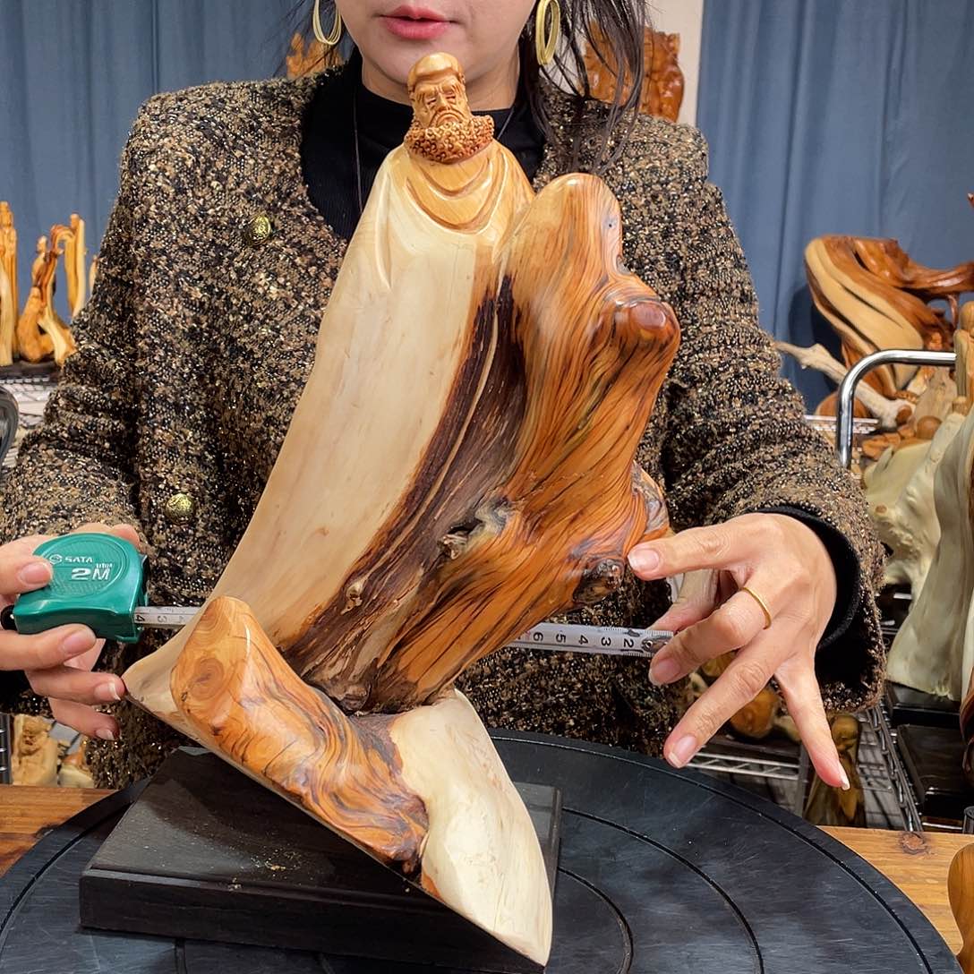 柏木（崖柏）随型艺术根雕