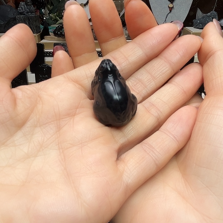 和田玉（墨玉）未镶嵌手链貔貅