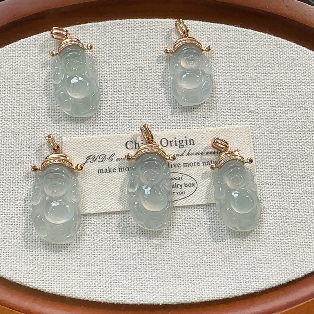 正品18K金钻石财神翡翠吊坠多样性发货发其一