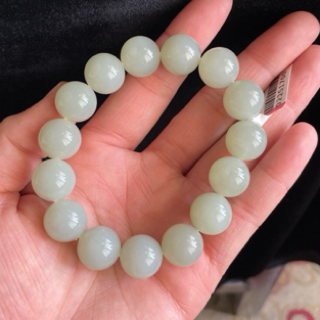 新疆和田玉且末微色差卡14手串