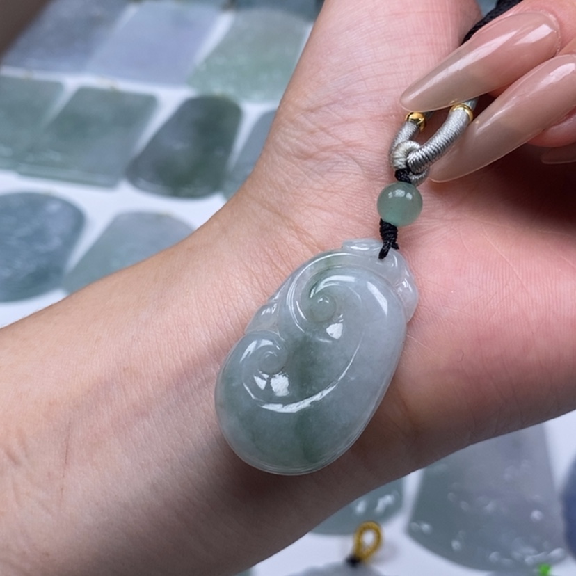 【闪购商品】翡翠未镶嵌吊坠(不含链)