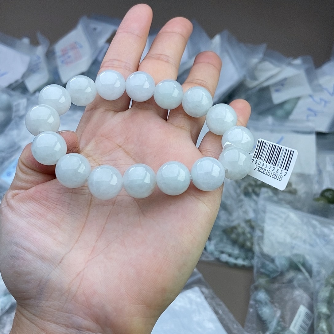 定制翡翠未镶嵌翡翠翡翠