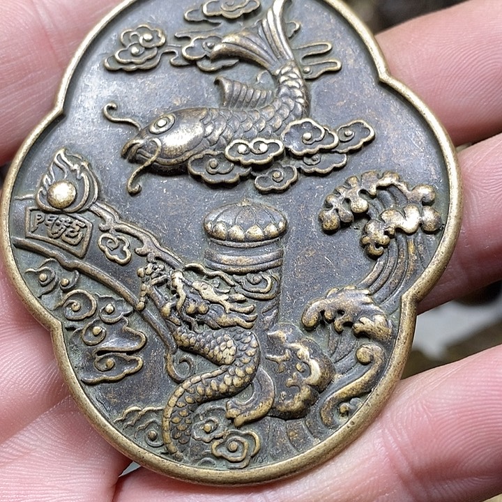 用****小杨推荐铜物件一个