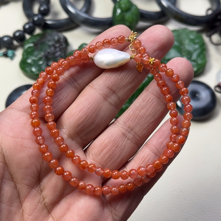 【闪购商品】南红玛瑙手链合金