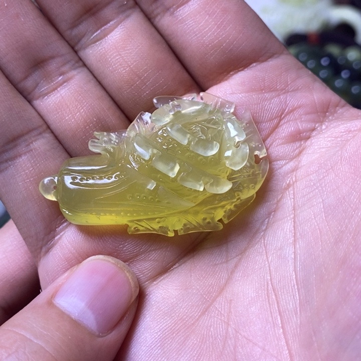 岫玉岫玉颈饰未镶嵌