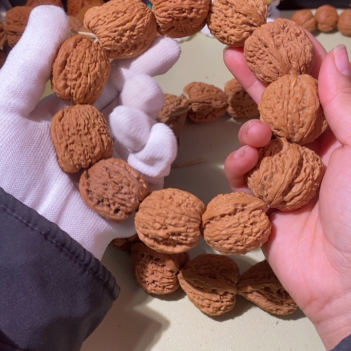 心***一文玩核桃手串…………