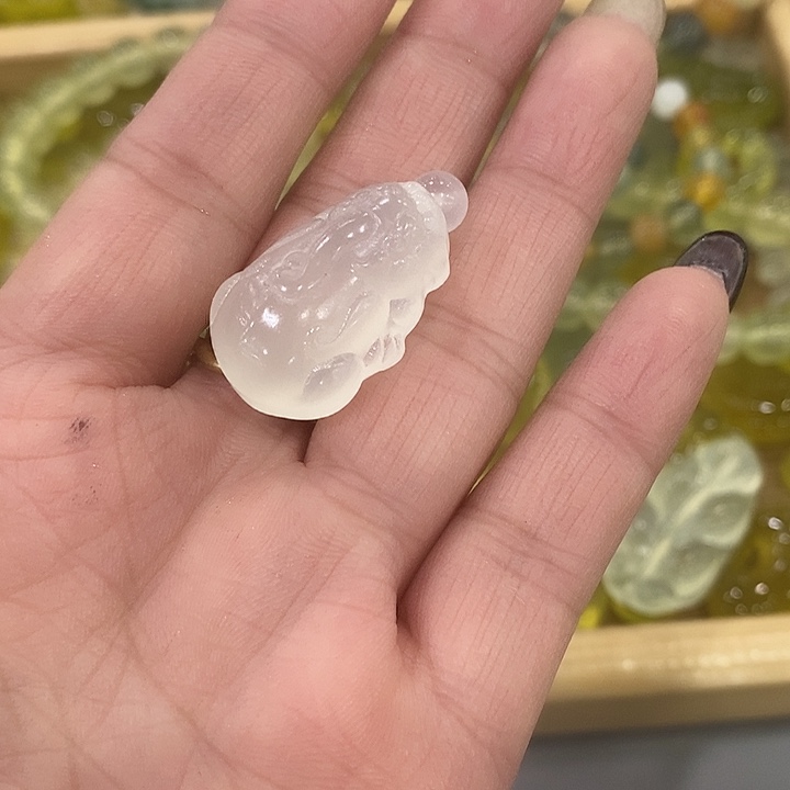 蛇纹石玉合金颈饰