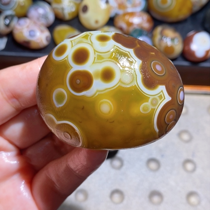 未镶嵌玛瑙/玉髓珠宝半成品200