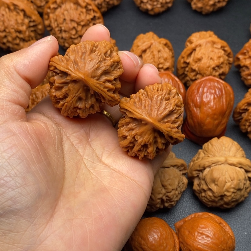 【闪购商品】文玩核桃把件蓟县元宝