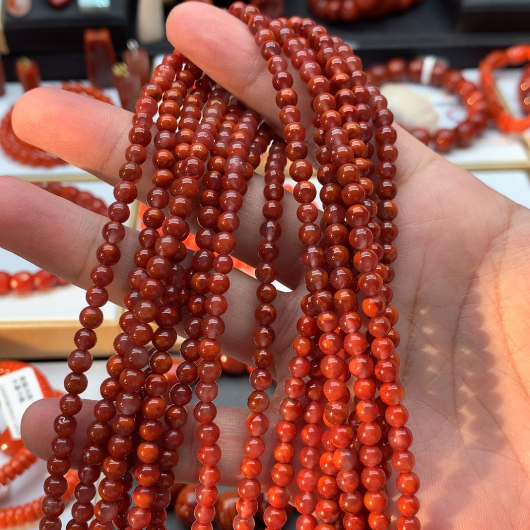 南红玛瑙手链，多样性发货一个未镶嵌