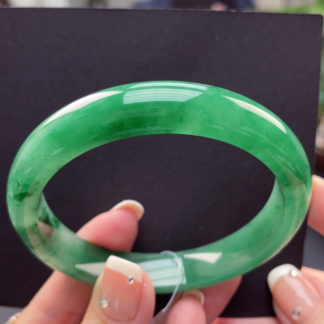 石英质玉手镯未镶嵌59-60圈