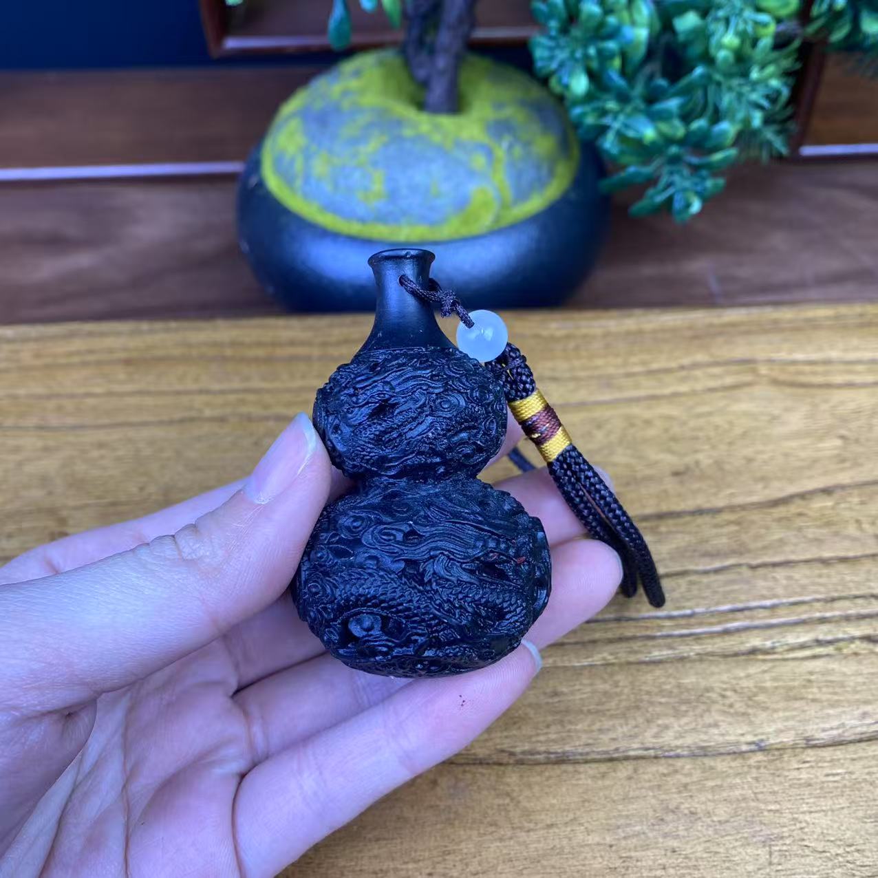 黑色葫芦吊坠001