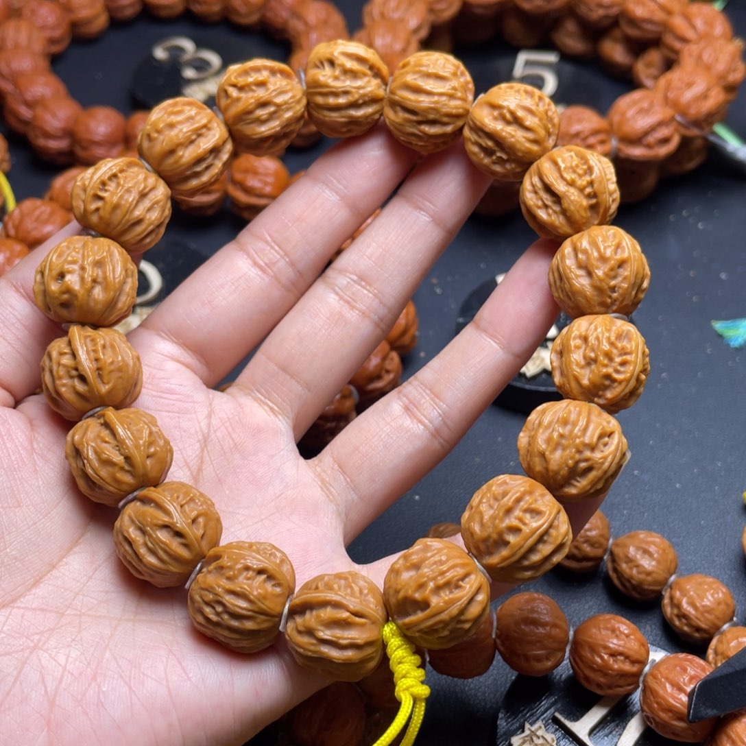 文玩核桃手串树王111