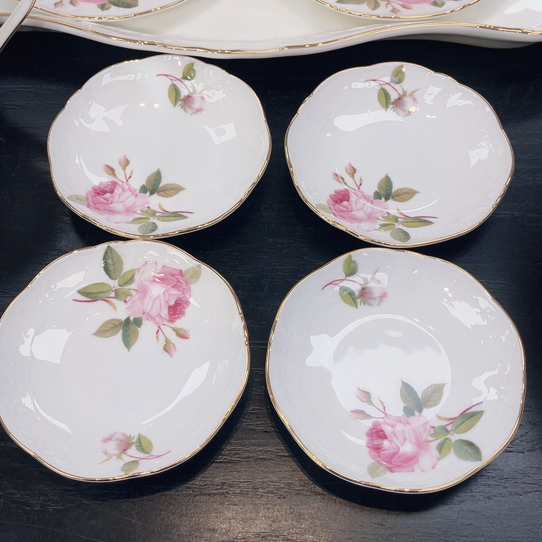 骨瓷碟碟————————————