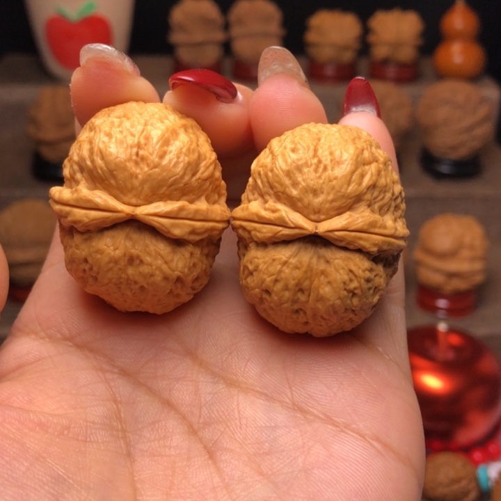 文玩核桃把件40玉面鹦鹉元宝