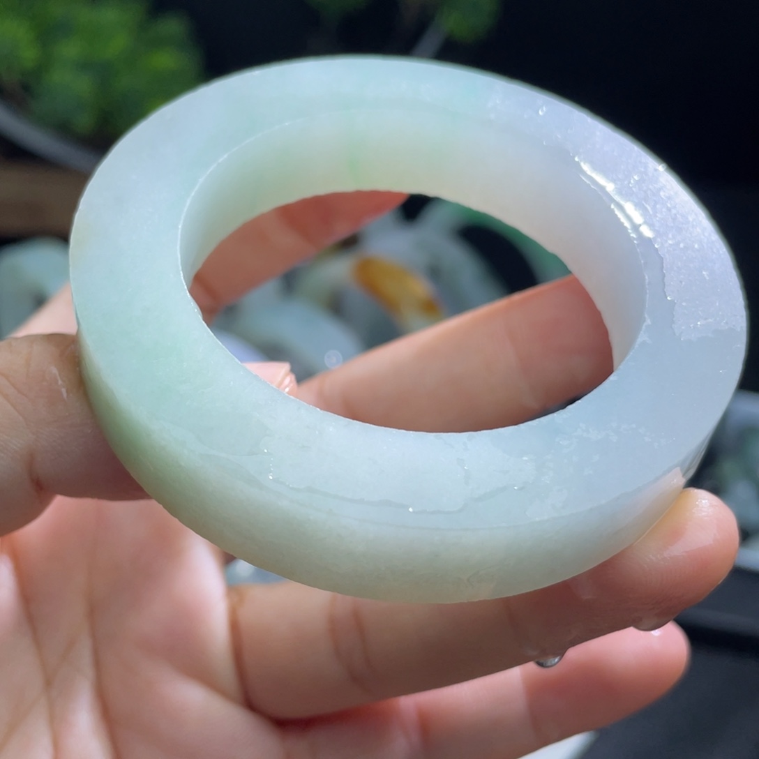 未镶嵌不退不换定制翡翠