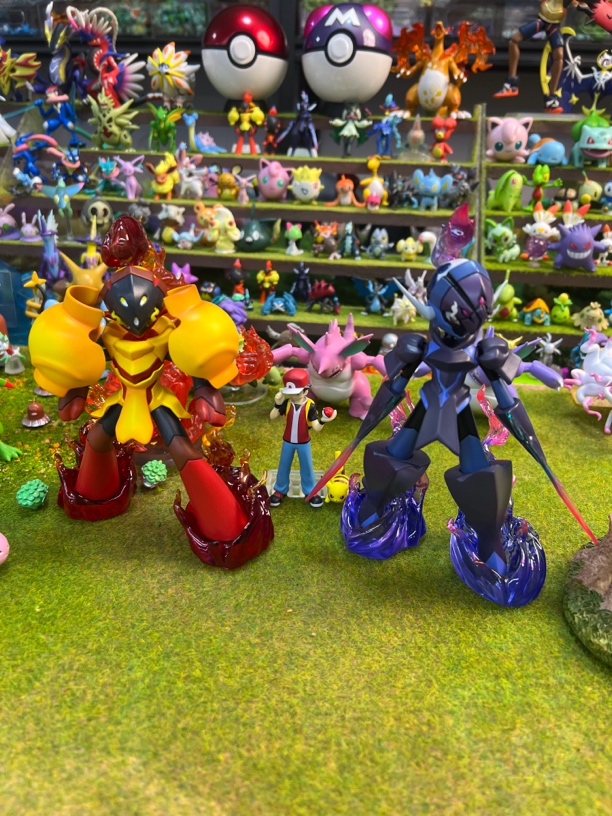 树脂宝可梦苍炎刃鬼、红莲凯奇