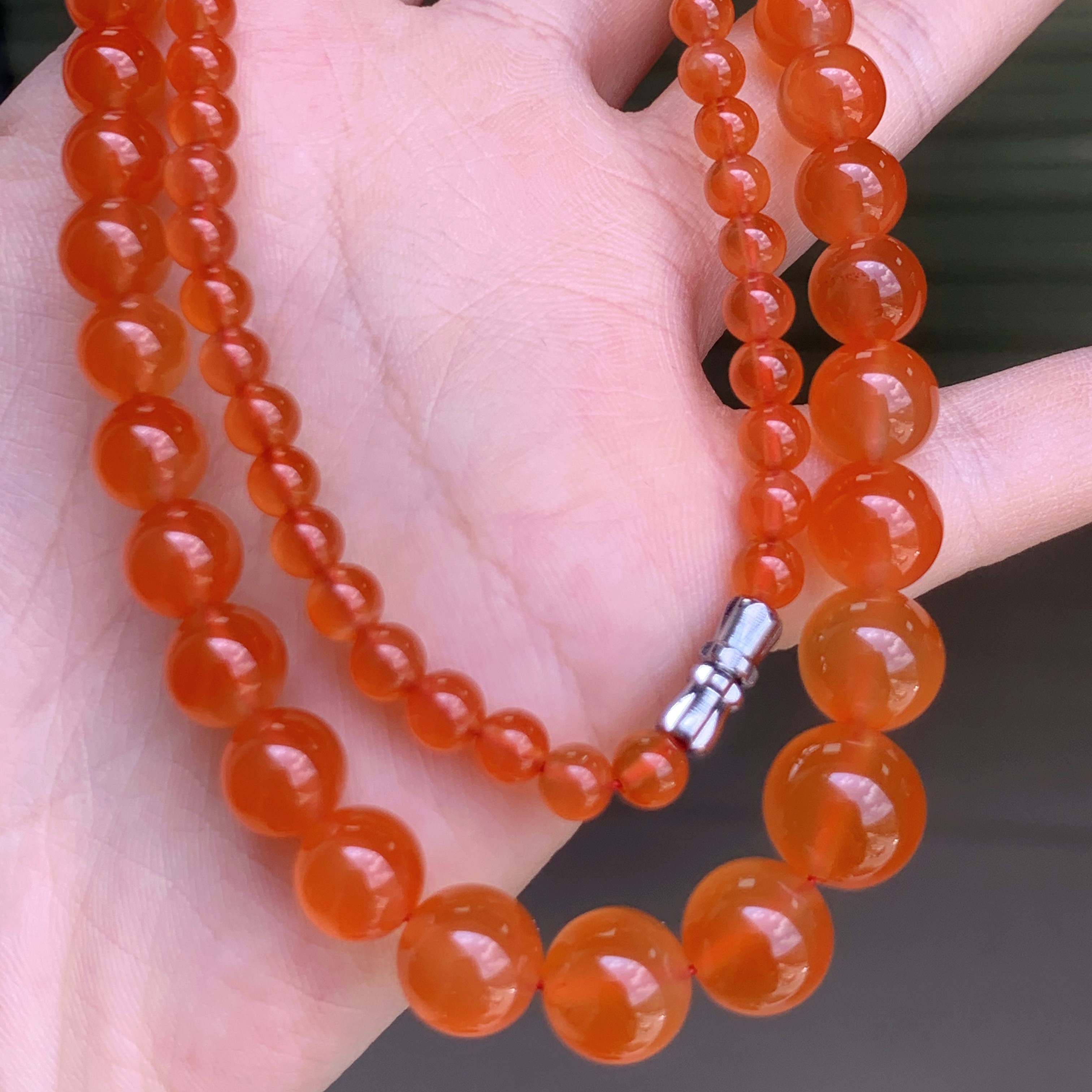 稀有芬达红河湾冰红南红塔链起胶高荧光满色项链